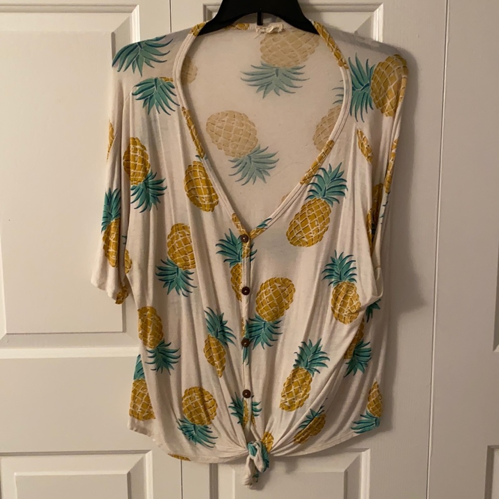 🔥3 for $15🔥Pineapple top